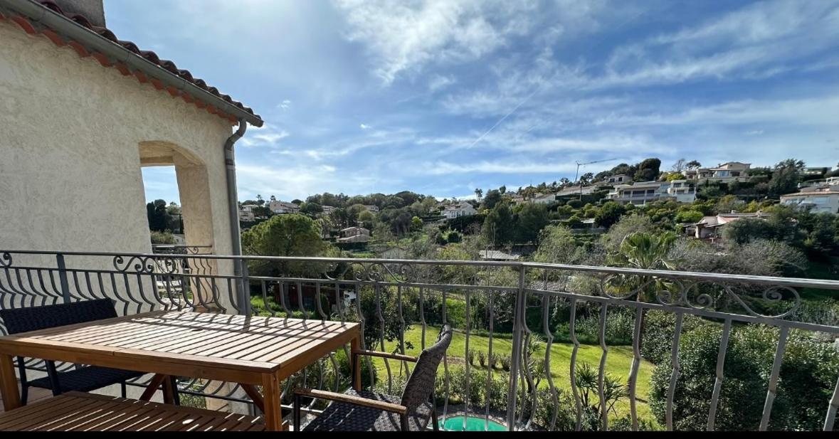 Villa Constance 3 Antibes - Spacieux Logement En Dernier Etage Exteriér fotografie